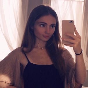 Meet your Posher, Victoria